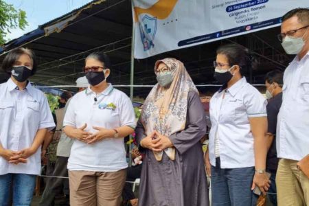 Gelar Vaksinasi untuk 1.500 Warga Kulon Progo, LPEI Target Warga Pedesaan yang Belum Divaksin