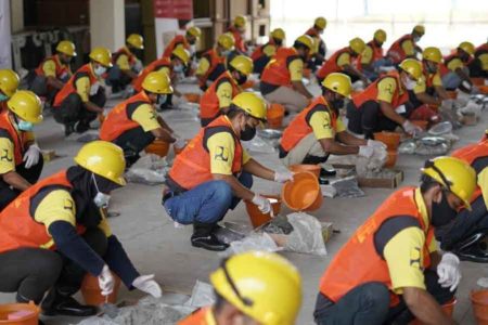 SIG Gelar Pelatihan dan Sertifikasi Bagi 190 Tenaga Konstruksi di Surabaya dan Kediri
