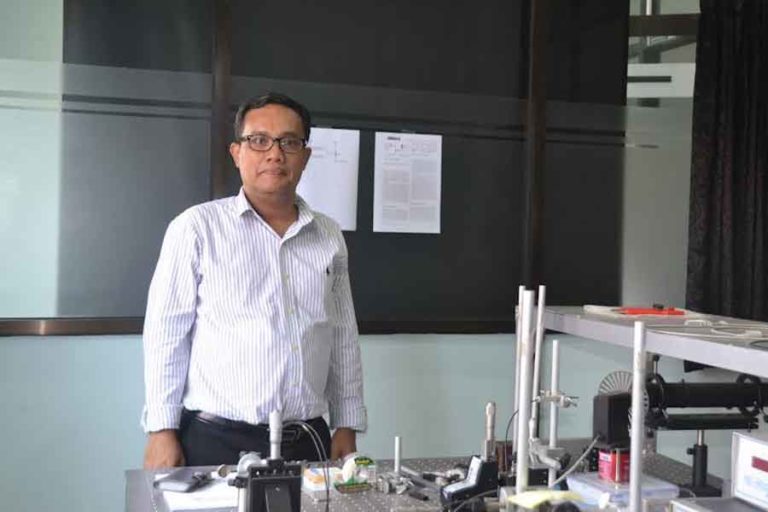 Guru Besar Universitas Airlangga Masuk Ilmuwan Terbaik Dunia