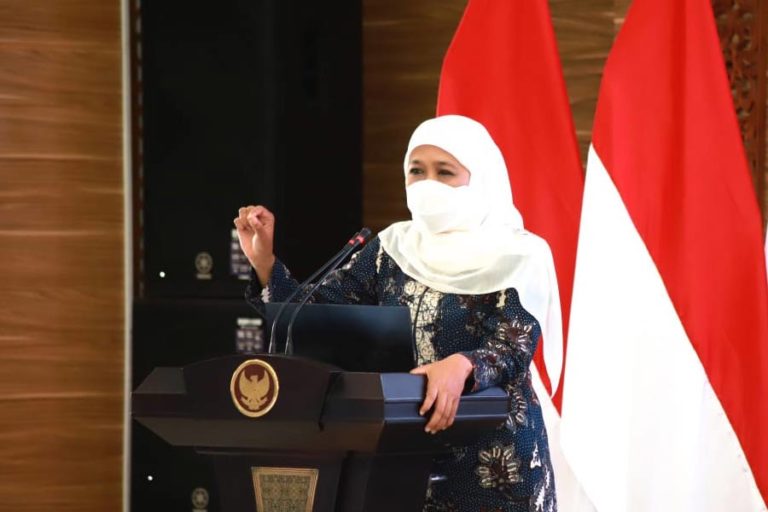 Gubernur Khofifah Minta CPNS Peka Situasi Masyarakat