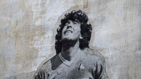 Kenang Maradona, Boca Juniors dan Independiente Mengheningkan Cipta Jelang Pertandingan