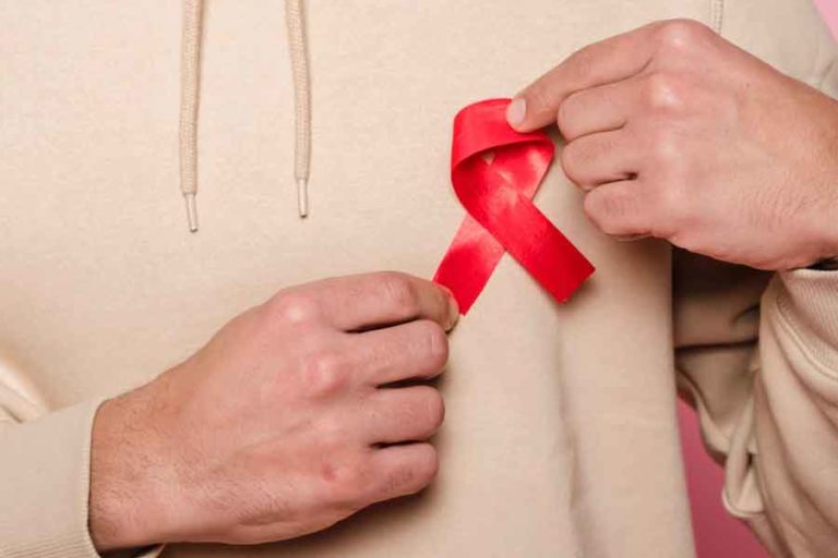 Risiko Kematian Penderita AIDS akibat Covid-19 Dua Kali Lipat Populasi Umum