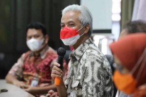 Malam Tahun Baru, Ganjar Serukan Ajakan Berdoa di Rumah Saja