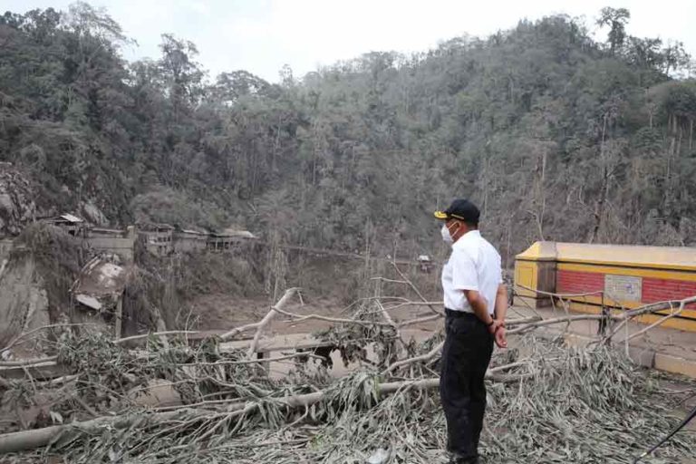 Saat ini Pemerintah Fokus Menyelamatkan Korban Erupsi Gunung Semeru