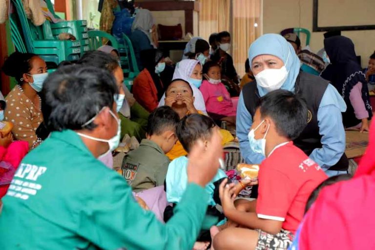 Warga Terdampak Erupsi Semeru Tersebar di 115 Titik Pos Pengungsian