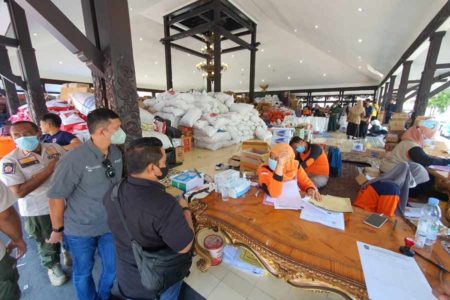 Subholding Upstream Pertamina Salurkan Bantuan Bencana Gunung Meletus Semeru