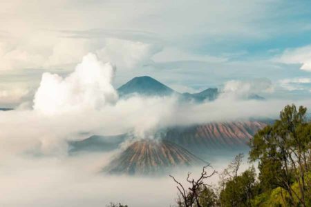 Merangkul Keajaiban Alam di Hari Gunung Internasional
