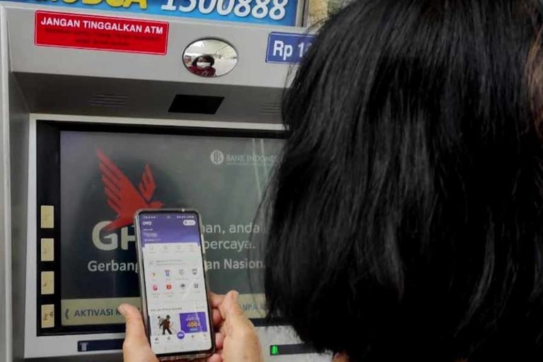 OVO Siapkan Solusi Tarik Tunai Saldo OVO Cash di ATM BCA