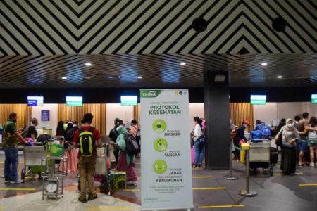 Kasus Pertama Omicron RI Diduga Melalui WNI yang Datang dari Nigeria