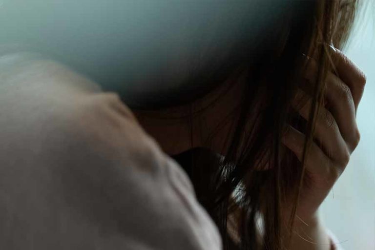 Ketika Sahabat jadi Korban Kejahatan Seksual, Ini yang Harus Dilakukan
