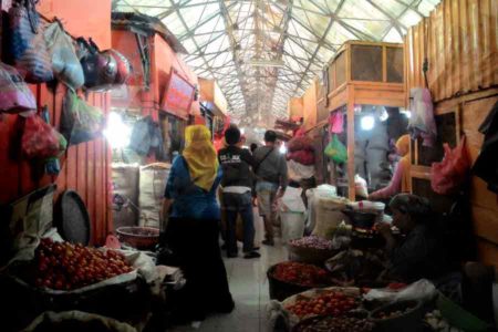 Pasar Pabean, Perburuan Nafkah yang Selalu Bersahaja