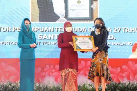Gubernur Khofifah Bertekad Kuatkan Peran Perempuan di Sektor Ekonomi