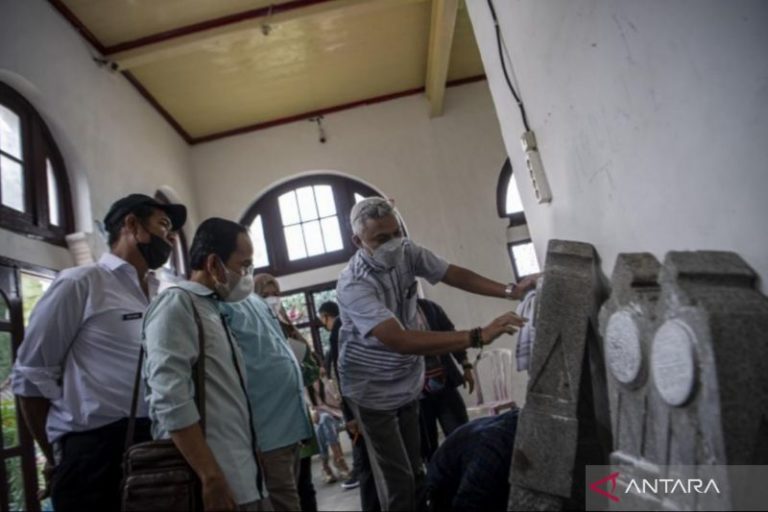 Temukan 6 Nisan Kuno, Tim Arkeolog Telusuri Lebih Lanjut Empat Kawasan Di Palembang