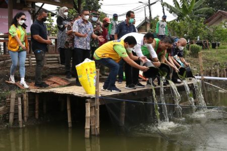 Masyarakat Jemur Wonosari Surabaya Budidaya Ikan Nila Dengan Sistem Bozem