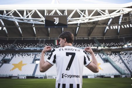 Santer Dikabarkan Pindah Ke Arsenal, Dusan Vlahovic Akhirnya Resmi Pindah Ke Juventus