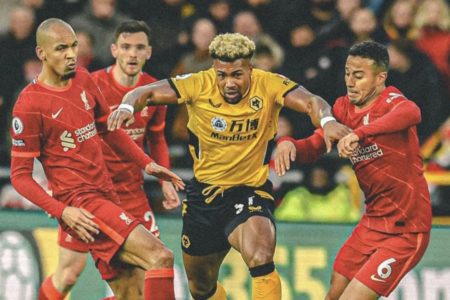 Adama Traore Resmi Kembali Ke Barcelona