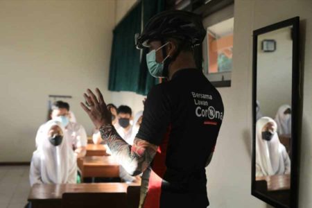 Keliling Cek Sekolah PTM 100 Persen, Ganjar : Perlu Satgas untuk Awasi Prokes