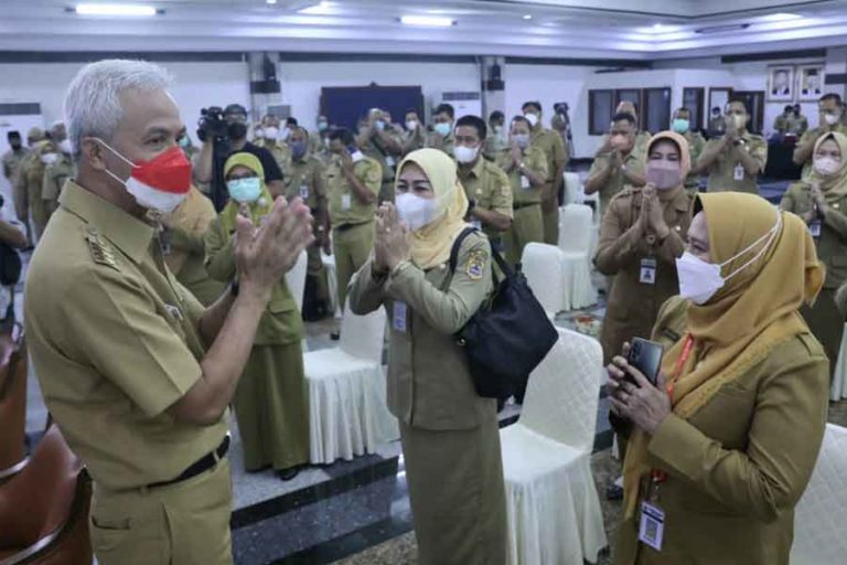Banyak Kasus Kekerasan Seksual di Sekolah, Ini Pesan Ganjar Pada Kepsek