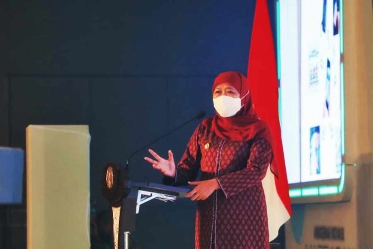 Khofifah Ajak Kemenag Jatim Lakukan Percepatan Transformasi Digital
