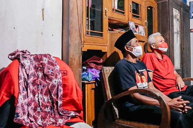 Rayakan HUT PDI Perjuangan, Giliran Rumah Kader Magelang Diperbaiki Ganjar