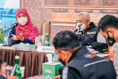 Simpang Siur Lockdown Kabupaten Malang, Gubernur Khofifah : Pemerintah Terapkan PPKM Mikro Skala RT