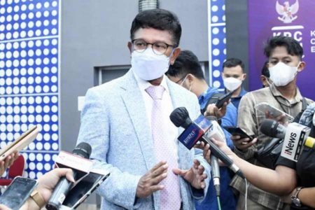 Menkominfo: Frekuensi 5G di Indonesia Tak Ganggu Penerbangan