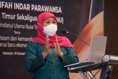Gubernur Khofifah Dorong Indonesia jadi Global-Hub Ekonomi Syariah