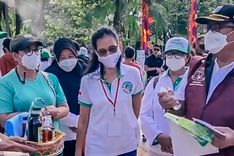 Wujudkan Jakarta Bersih dan Sehat, Pemprov DKI Kolaborasi dengan Eco Enzyme Nusantara