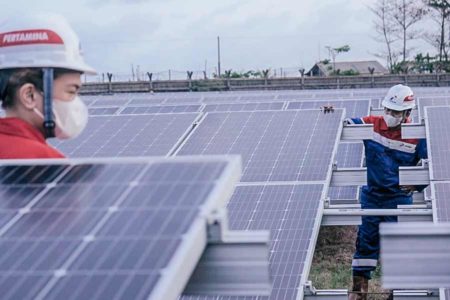 Pertamina NRE Tambah 2,3 MWp PLTS di Area Operasi Pertamina