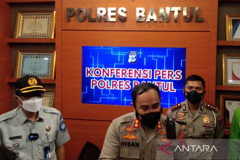 3 Saksi Diperiksa Terkait Kecelakaan Bus yang Tewaskan 13 Orang Di Bantul