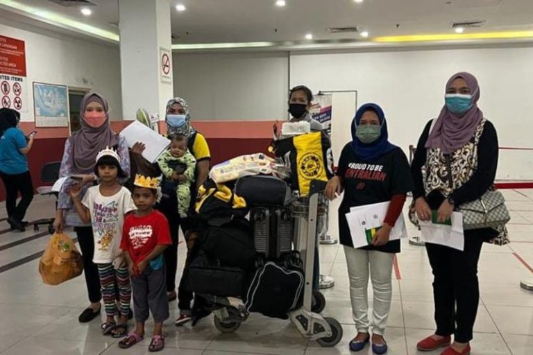 4 Anak-Anak dan 3 Wanita Dibantu KBRI Kuala Lumpur Pulang Ke Indonesia