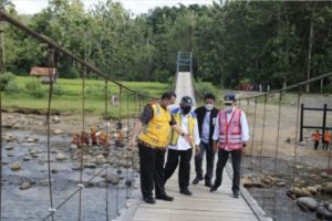 Menteri PUPR Resmikan Jembatan Gantung di Kabupaten OKU yang Telan Biaya 9,8 Miliar