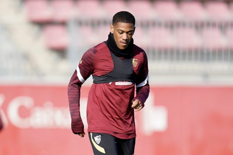 Tolak Barcelona Dan Juventus, Anthony Martial Lebih Tertarik Bergabung Sevilla