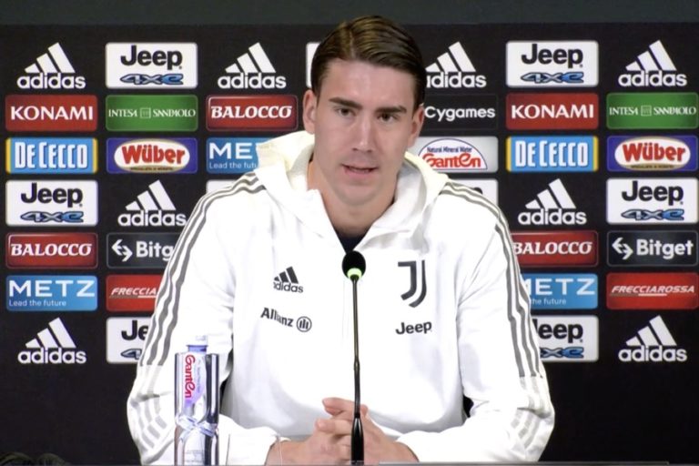 Terungkap, Ini Alasan Vlahovic Pilih Juventus Daripada Tim Premier League