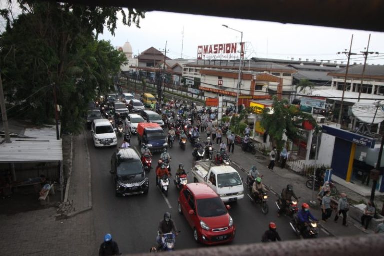 Jadi Salah Satu Titik Kemacetan, Pemkab Sidoarjo Akan Lebarkan Jalan Pertigaan Aloha