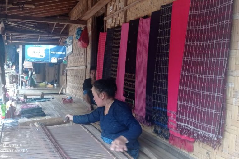 Permintaan Konsumen Meningkat, Masyarakat Badui Mulai Produksi Kembali Kain Tenun