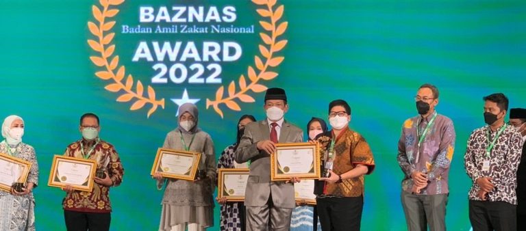 Kategori Kepedulian Perusahaan Terbaik, Lazada Terima Penghargaan Baznas