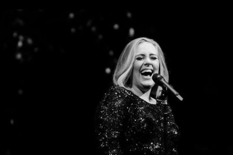 Brit Awards, Adele Bawa Tiga Piala