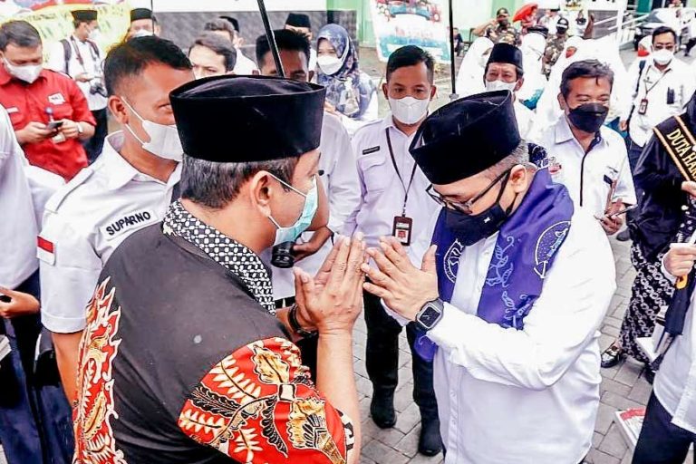 Gus Yaqut Siapkan 300 Ribu Banser untuk Dukung Hendi Pimpin Jawa Tengah