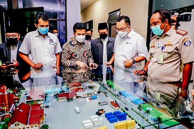 Dinilai Potensial, Emil Dardak Berharap Puspa Agro Jadi One Stop Service Ekspor-Impor Komoditas Pangan