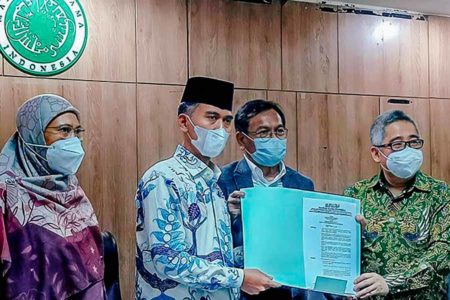 Sudah Diperhatikan Sejak Awal, Sertifikasi Halal Vaksin Merah Putih Terbilang Singkat
