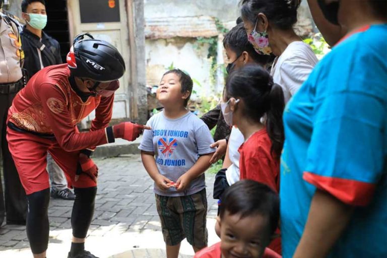 Pelangi Kecil di Kampung Pecinan Semarang