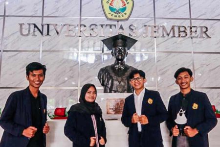 Usung Limbah Industri Tekstil, Mahasiswa Universitas Jember Raih Medali Emas di AISEEF 2022