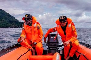 Tim SAR Kirim 7 Penyelam untuk Cari Korban Terseret Ombak di Pantai Base G Jayapura