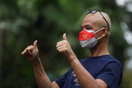 Ganjar Pranowo Gundul Kumpulkan Donasi Rp280 Juta untuk Anak Penyintas Kanker
