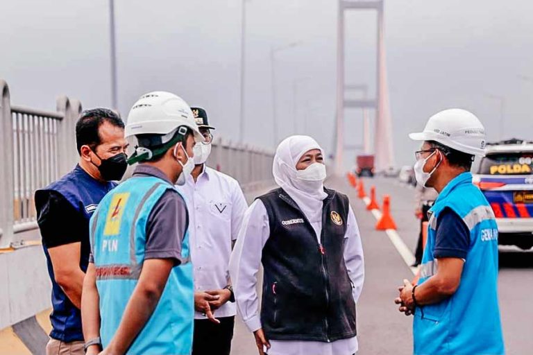 PLN Pulihkan Pasokan Listrik, Gubernur Khofifah Imbau Masyarakat Madura Kurangi Konsumsi Listrik