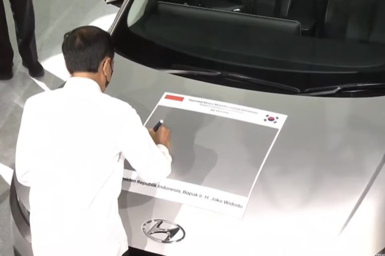 Kejaksaan Agung Dukung Jokowi Terkait Mobil Listrik jadi Kendaraan Dinas