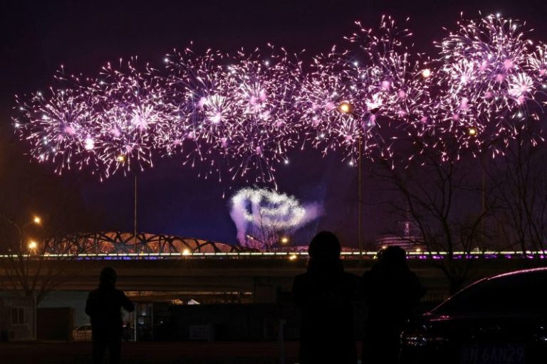 Paralimpiade Resmi Dibuka, Kembang Api dan Parade Atlet Semarakkan Stadion Nasional Beijing