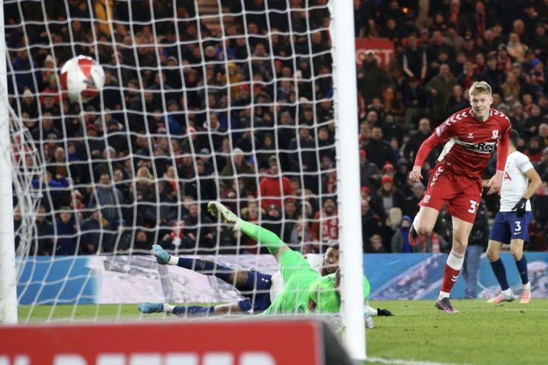 Middlesbrough The Giant Killer, Setelah Tumbangkan Manchester United, tadi Malam Kalahkan Tottenham Hotspurs