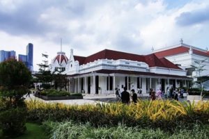 Destinasi Wisata Kota Surabaya Kembali Dibuka, Pengunjung Harus Daftar Online